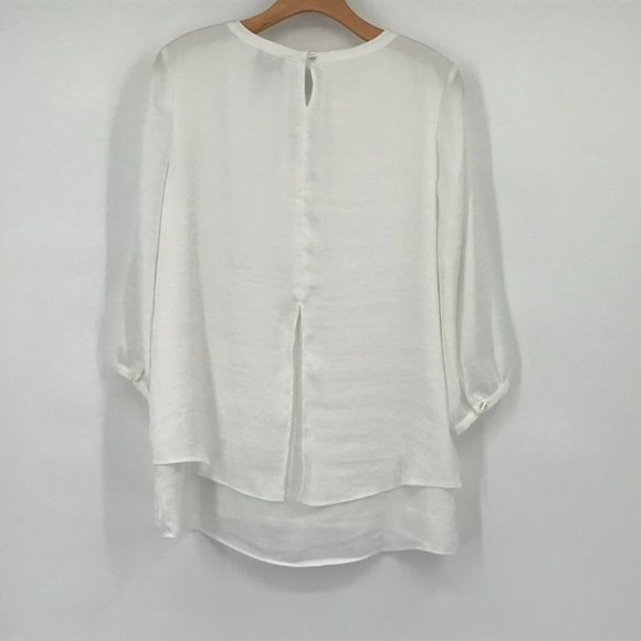 Chicos 1 woman's blouse white layered keyhole size medium 3/4 ballon sleeve - Picture 4 of 6